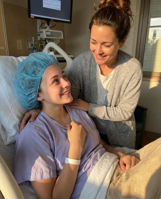 My Daughter Handed Me a Note Before Surgery — What It Revealed Changed Everything